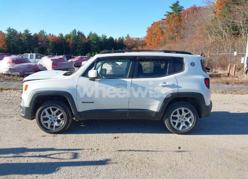 Photo 14 of 2017 Jeep Renegade LATITUDE 4X4 (VIN ZACCJBBB0HPG44432)