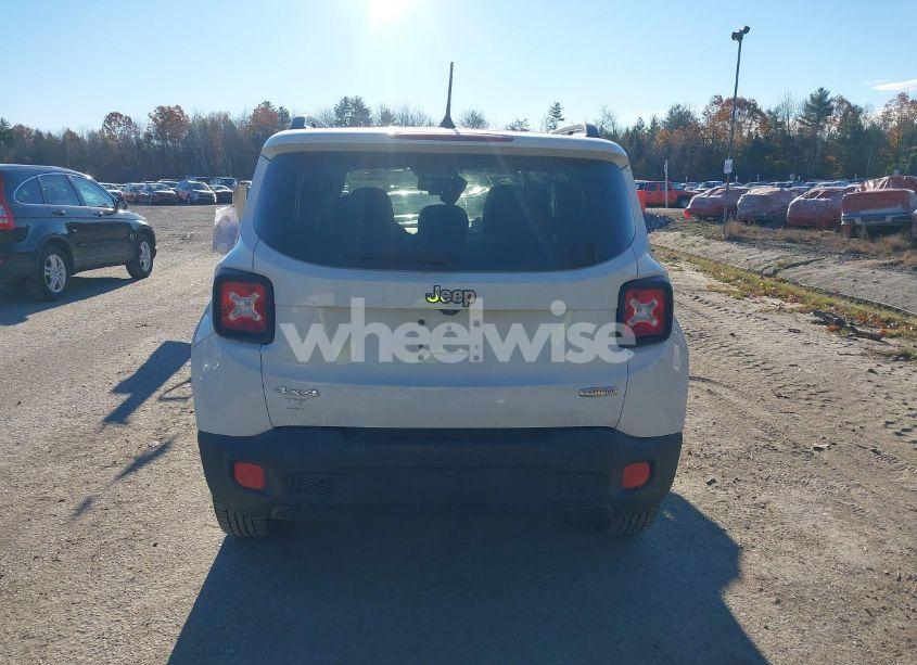 Photo 16 of 2017 Jeep Renegade LATITUDE 4X4 (VIN ZACCJBBB0HPG44432)