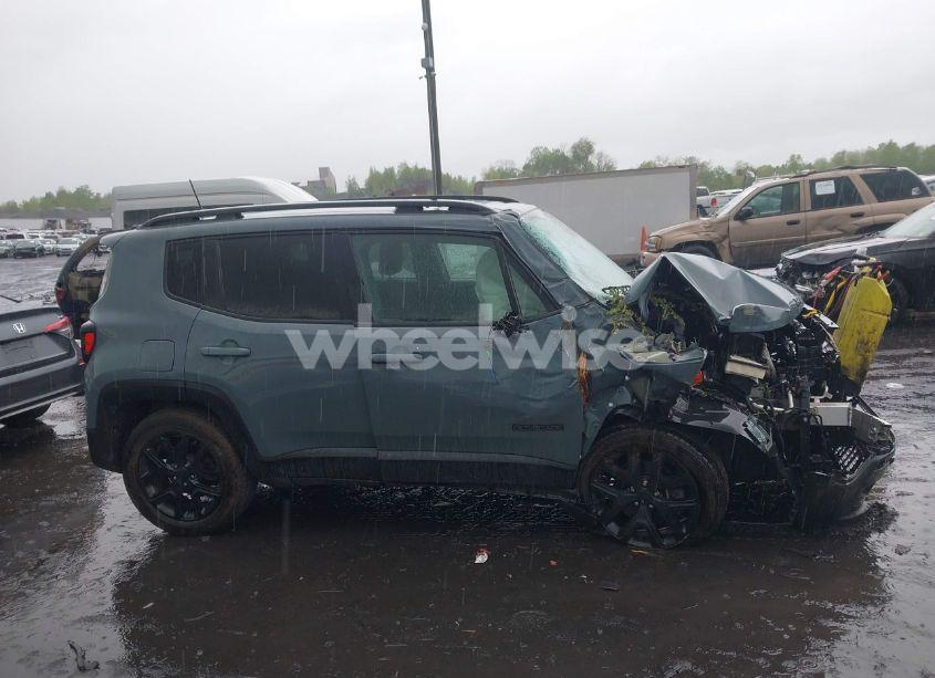 Photo 13 of 2018 Jeep Renegade ALTITUDE 4X4 (VIN ZACCJBBB0JPH37537)