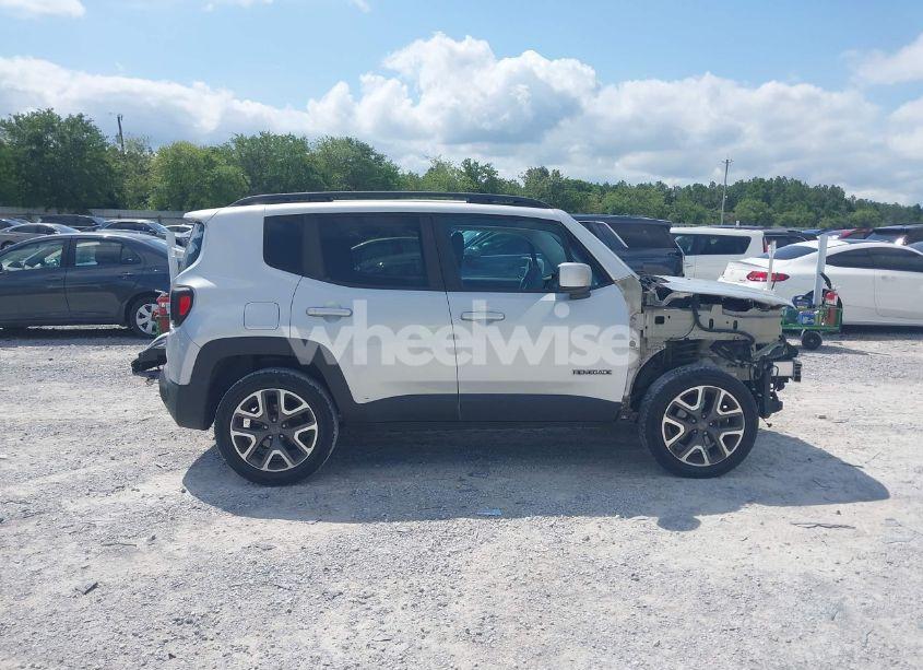 Photo 14 of 2017 Jeep Renegade LATITUDE 4X4 (VIN ZACCJBBB1HPG32435)