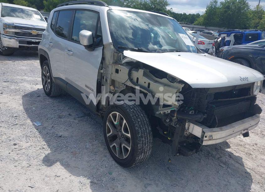 Photo 6 of 2017 Jeep Renegade LATITUDE 4X4 (VIN ZACCJBBB1HPG32435)