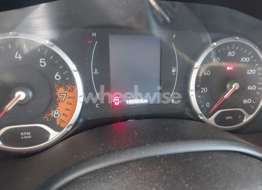 Photo 14 of 2017 Jeep Renegade LATITUDE 4X4 (VIN ZACCJBBB1HPG58842)