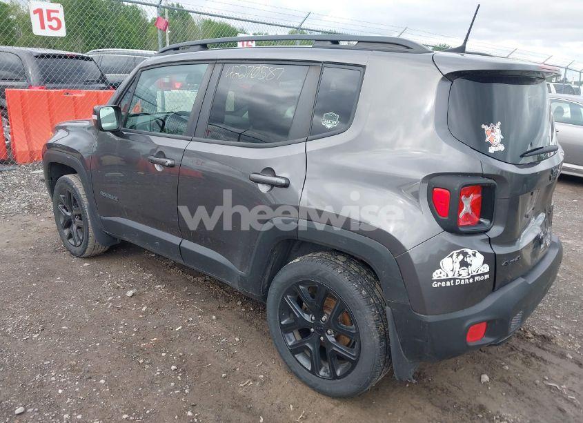 Photo 3 of 2018 Jeep Renegade ALTITUDE 4X4 (VIN ZACCJBBB1JPJ52673)
