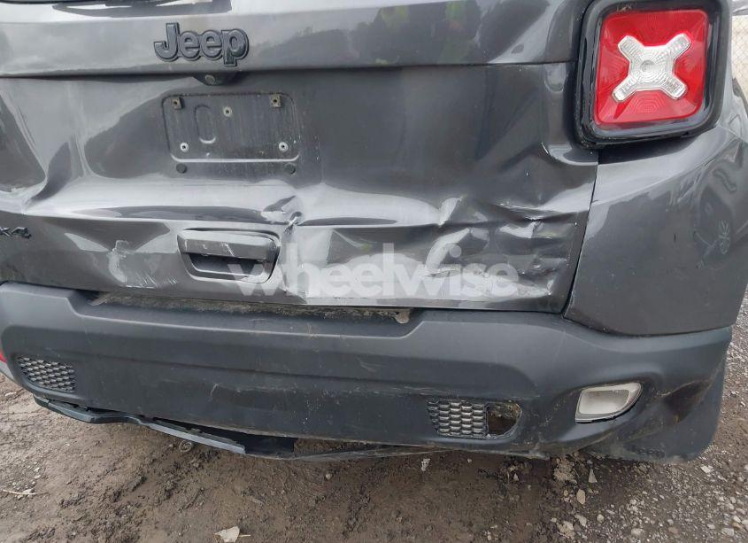 Photo 6 of 2018 Jeep Renegade ALTITUDE 4X4 (VIN ZACCJBBB1JPJ52673)