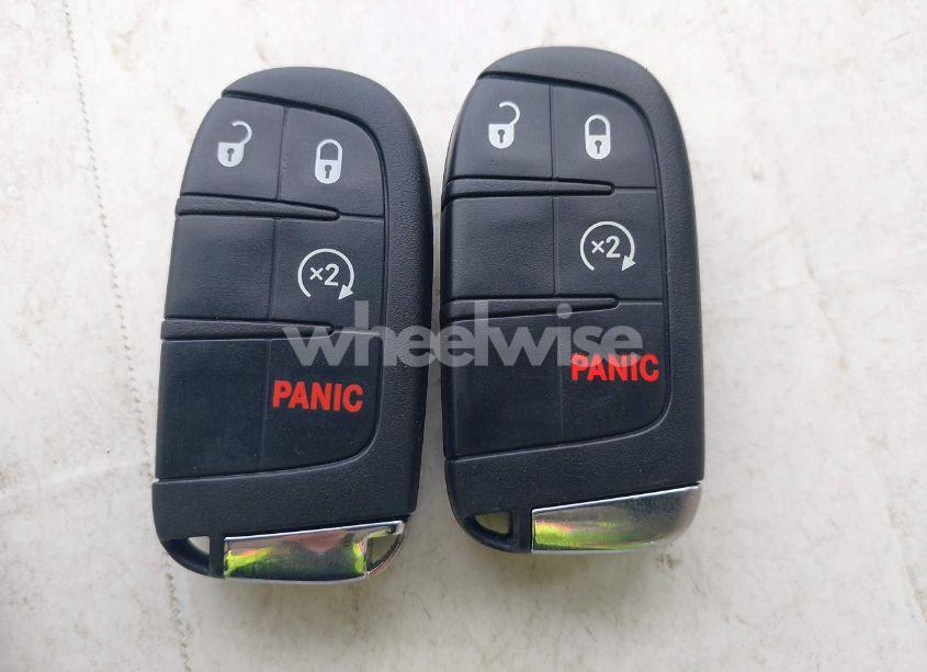 Photo 11 of 2017 Jeep Renegade LATITUDE 4X4 (VIN ZACCJBBB2HPG35957)