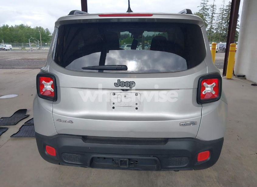 Photo 16 of 2017 Jeep Renegade LATITUDE 4X4 (VIN ZACCJBBB2HPG35957)