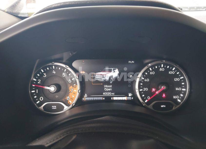 Photo 7 of 2017 Jeep Renegade LATITUDE 4X4 (VIN ZACCJBBB2HPG35957)