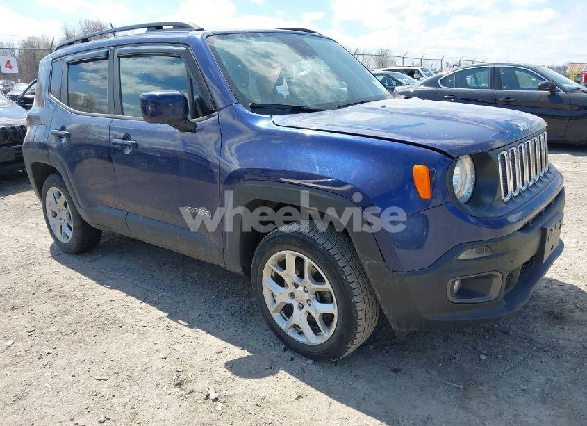 2018 Jeep Renegade LATITUDE 4X4 (VIN ZACCJBBB3JPJ08965) main photo