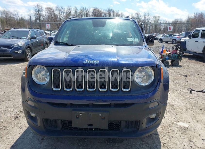 Photo 12 of 2018 Jeep Renegade LATITUDE 4X4 (VIN ZACCJBBB3JPJ08965)