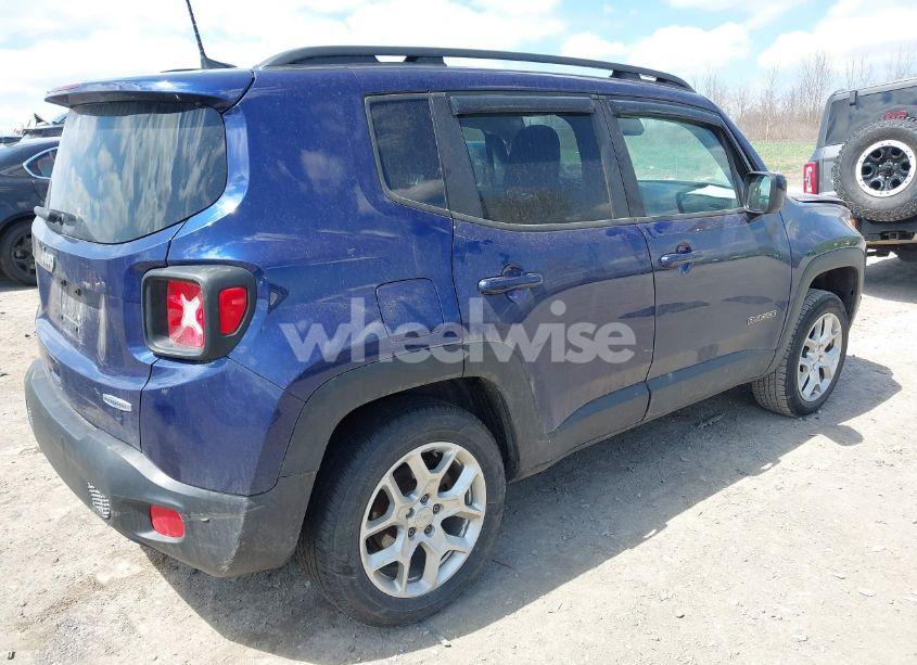 Photo 4 of 2018 Jeep Renegade LATITUDE 4X4 (VIN ZACCJBBB3JPJ08965)