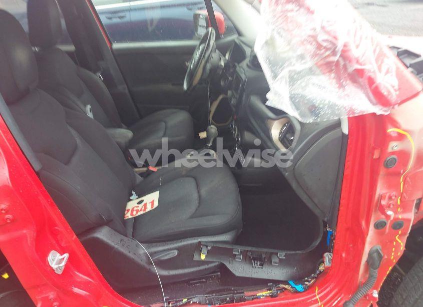 Photo 5 of 2017 Jeep Renegade LATITUDE 4X4 (VIN ZACCJBBB5HPF98077)