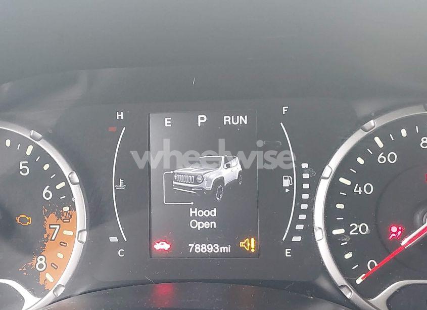 Photo 7 of 2017 Jeep Renegade LATITUDE 4X4 (VIN ZACCJBBB5HPF98077)