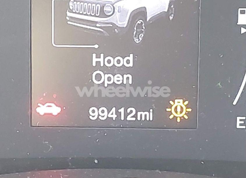 Photo 16 of 2017 Jeep Renegade LATITUDE 4X4 (VIN ZACCJBBB6HPE84704)