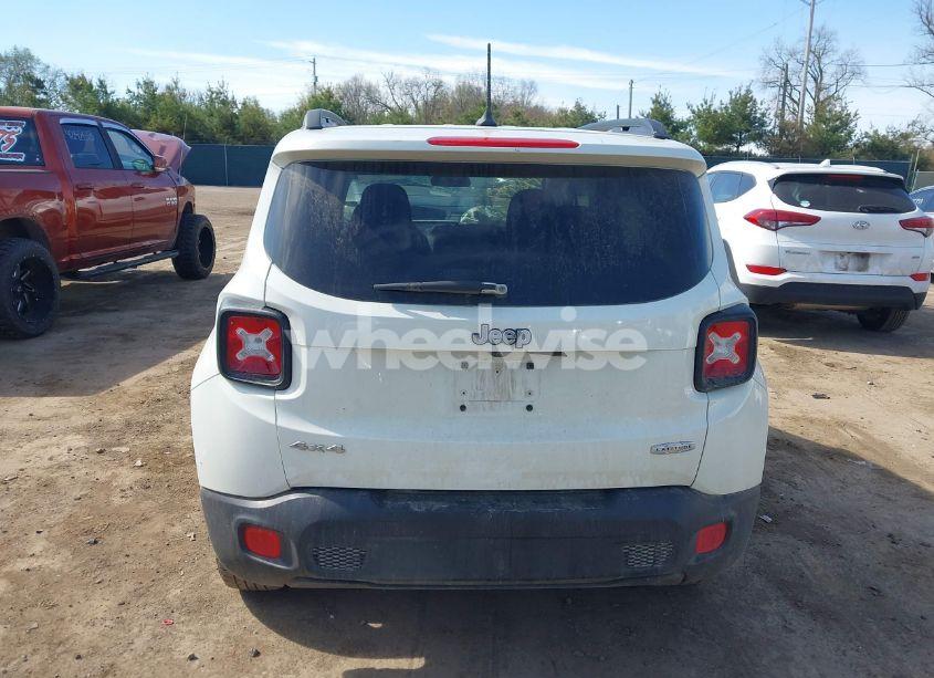 Photo 17 of 2017 Jeep Renegade LATITUDE 4X4 (VIN ZACCJBBB6HPE84704)