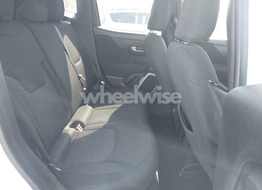 Photo 8 of 2017 Jeep Renegade LATITUDE 4X4 (VIN ZACCJBBB6HPE84704)