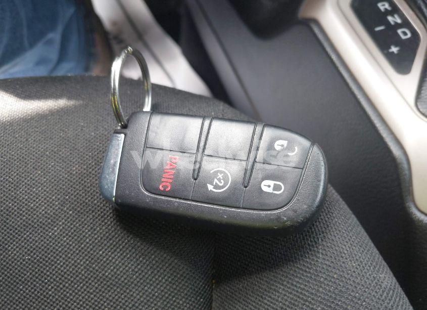 Photo 11 of 2017 Jeep Renegade LATITUDE 4X4 (VIN ZACCJBBB6HPF68571)