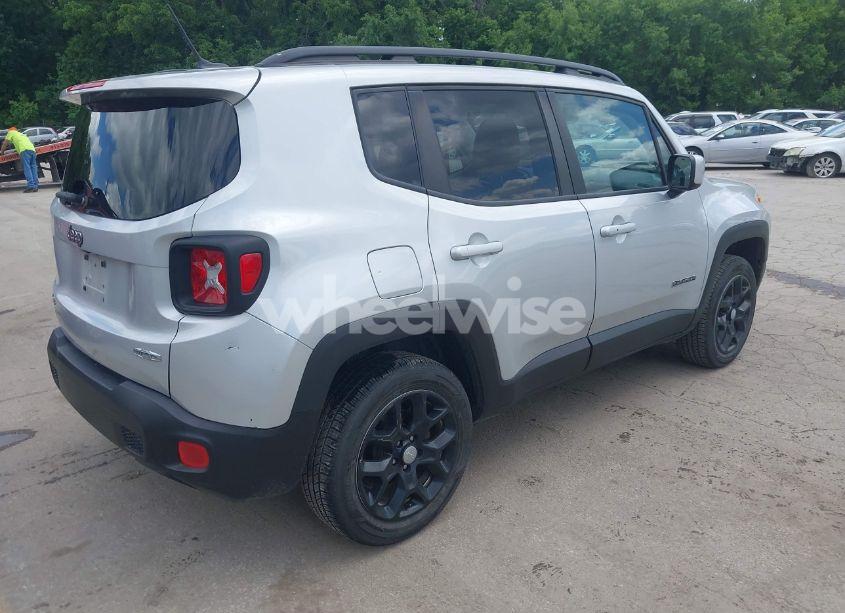 Photo 4 of 2017 Jeep Renegade LATITUDE 4X4 (VIN ZACCJBBB6HPF68571)
