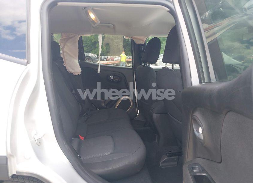 Photo 8 of 2017 Jeep Renegade LATITUDE 4X4 (VIN ZACCJBBB6HPF68571)