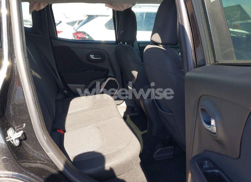 Photo 8 of 2017 Jeep Renegade LATITUDE 4X4 (VIN ZACCJBBB6HPG55080)