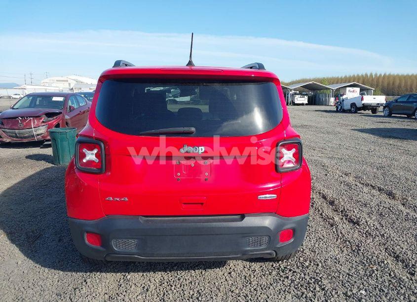 Photo 16 of 2018 Jeep Renegade LATITUDE 4X4 (VIN ZACCJBBB6JPH80554)