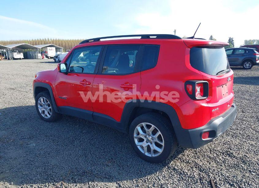 Photo 3 of 2018 Jeep Renegade LATITUDE 4X4 (VIN ZACCJBBB6JPH80554)