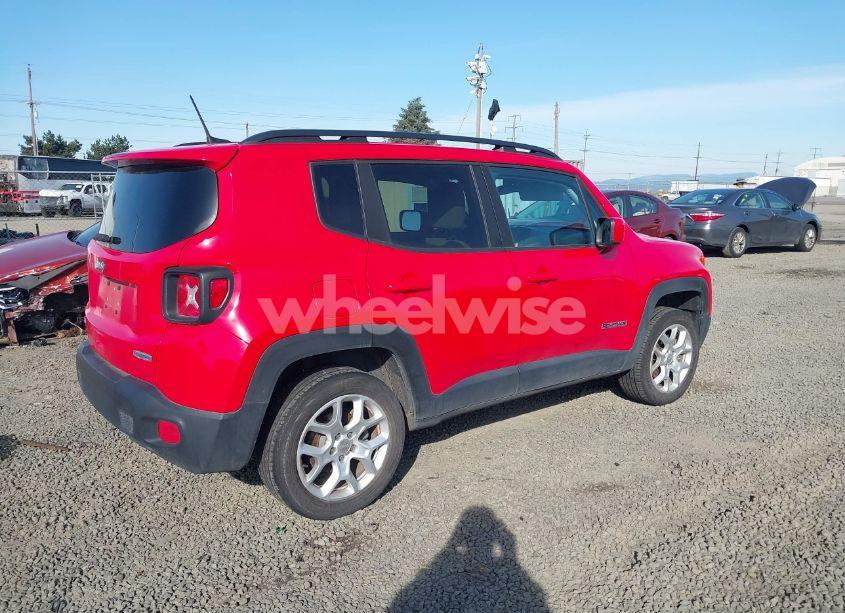 Photo 4 of 2018 Jeep Renegade LATITUDE 4X4 (VIN ZACCJBBB6JPH80554)