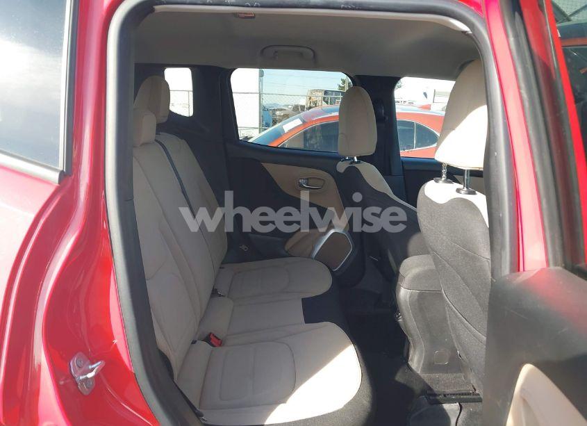 Photo 8 of 2018 Jeep Renegade LATITUDE 4X4 (VIN ZACCJBBB6JPH80554)