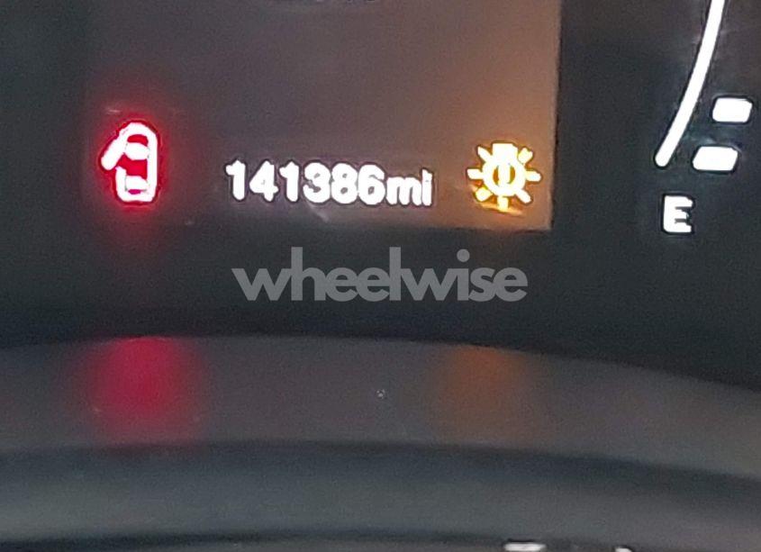 Photo 15 of 2017 Jeep Renegade LATITUDE 4X4 (VIN ZACCJBBB7HPF23042)