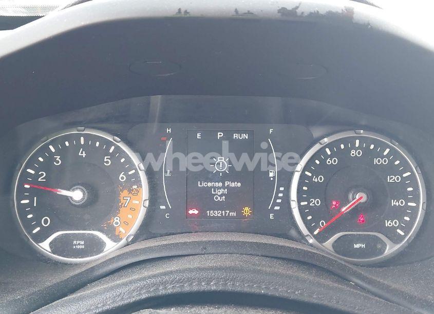 Photo 7 of 2017 Jeep Renegade LATITUDE 4X4 (VIN ZACCJBBB7HPG31581)