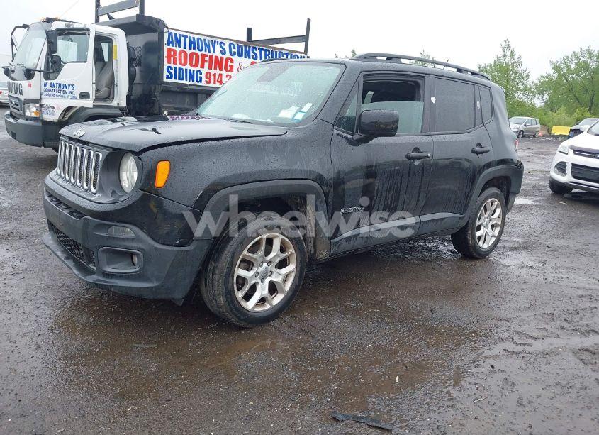 Photo 2 of 2017 Jeep Renegade LATITUDE 4X4 (VIN ZACCJBBB8HPF51772)