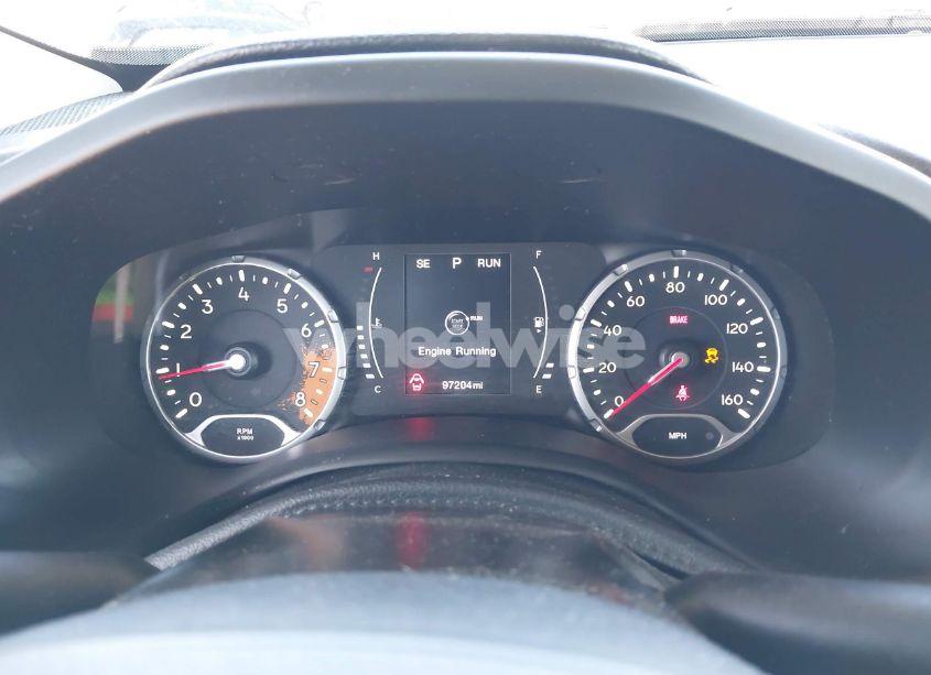 Photo 7 of 2017 Jeep Renegade LATITUDE 4X4 (VIN ZACCJBBB8HPF61752)