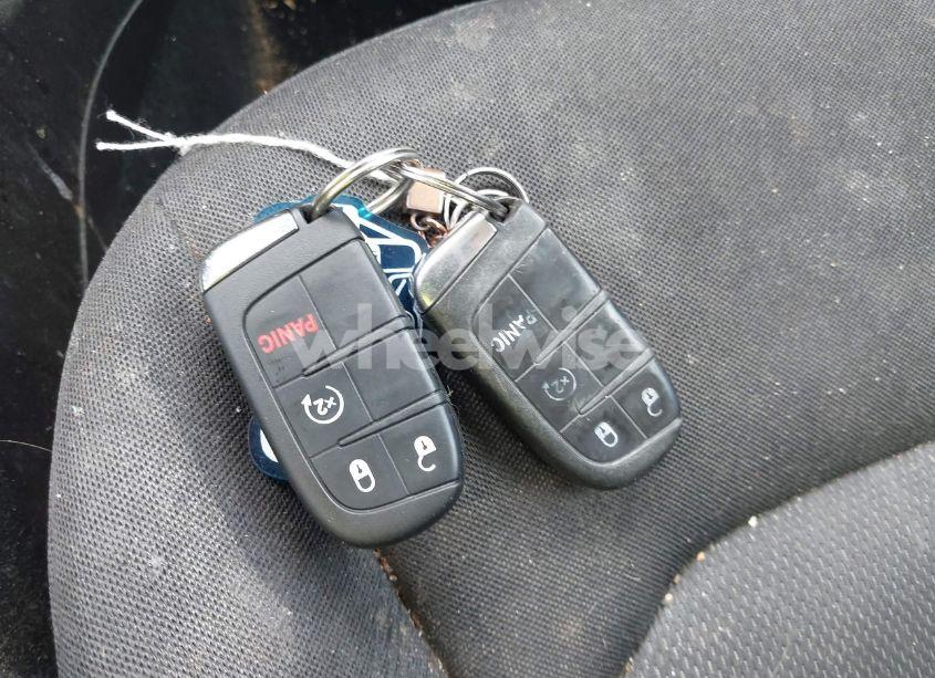 Photo 11 of 2017 Jeep Renegade LATITUDE 4X4 (VIN ZACCJBBB8HPF62917)