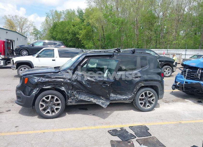 Photo 14 of 2017 Jeep Renegade LATITUDE 4X4 (VIN ZACCJBBB8HPF62917)