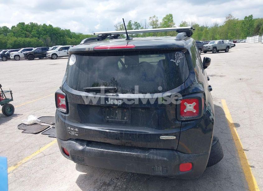 Photo 16 of 2017 Jeep Renegade LATITUDE 4X4 (VIN ZACCJBBB8HPF62917)