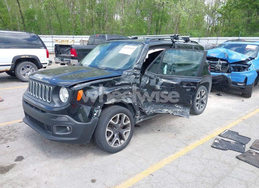 Photo 2 of 2017 Jeep Renegade LATITUDE 4X4 (VIN ZACCJBBB8HPF62917)