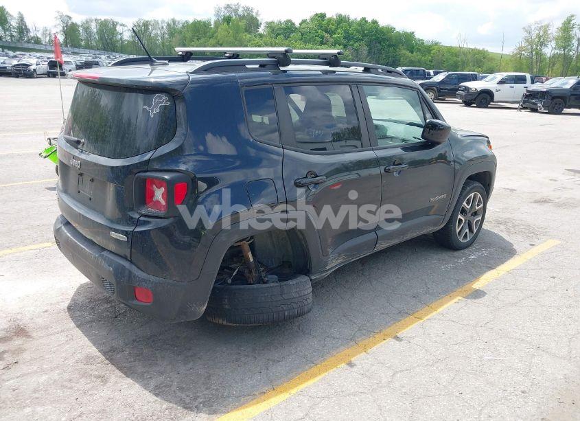 Photo 4 of 2017 Jeep Renegade LATITUDE 4X4 (VIN ZACCJBBB8HPF62917)