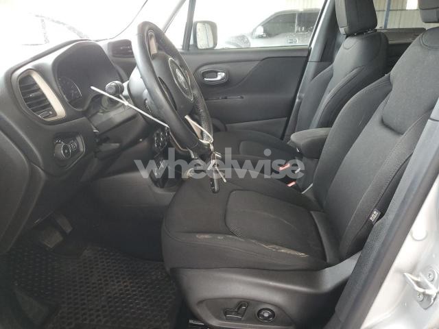 Photo 2 of 2017 JEEP RENEGADE LATITUDE N/A (VIN ZACCJBBB9HPF96977)