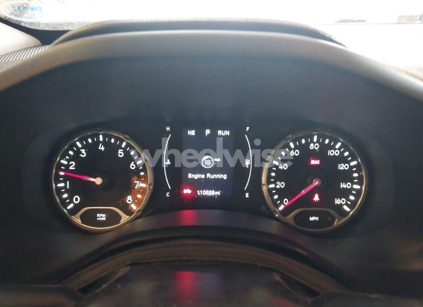 Photo 7 of 2017 Jeep Renegade LATITUDE 4X4 (VIN ZACCJBBBXHPE80039)