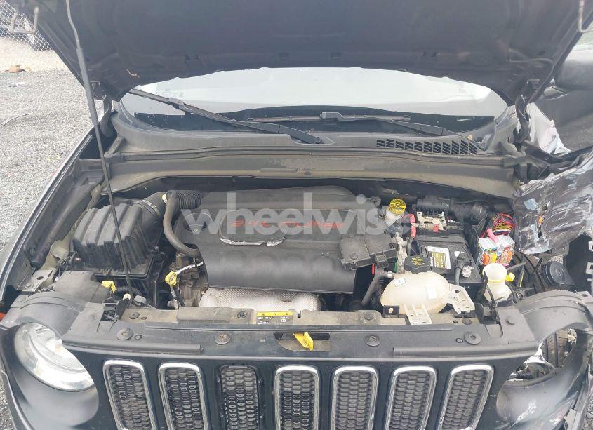 Photo 10 of 2017 Jeep Renegade LATITUDE 4X4 (VIN ZACCJBBBXHPG52893)
