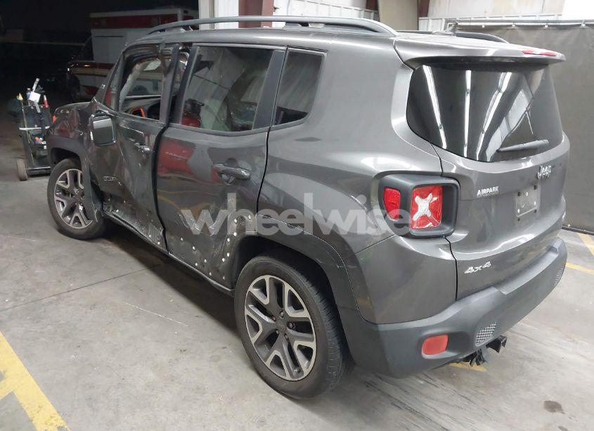 Photo 3 of 2016 Jeep Renegade LATITUDE (VIN ZACCJBBT2GPC97628)