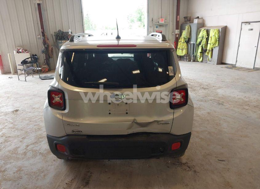 Photo 16 of 2016 Jeep Renegade LATITUDE (VIN ZACCJBBT9GPD99833)