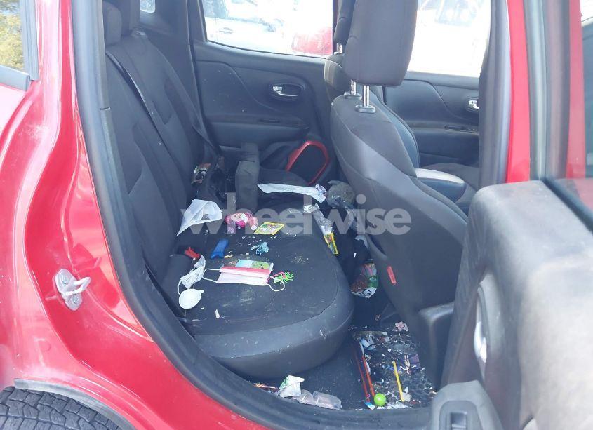 Photo 8 of 2018 Jeep Renegade TRAILHAWK 4X4 (VIN ZACCJBCB0JPG84031)