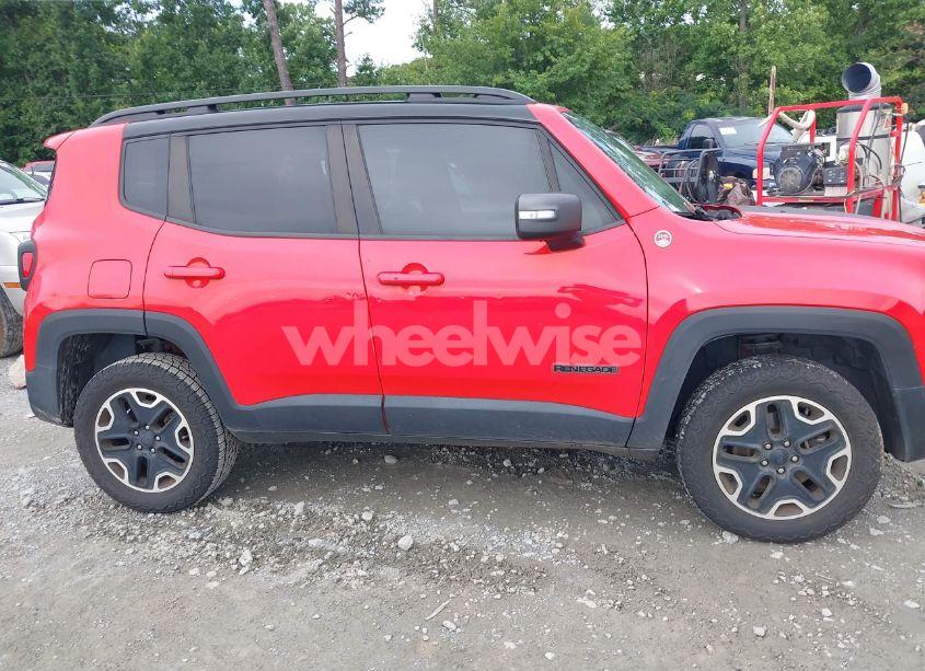 Photo 13 of 2017 Jeep Renegade TRAILHAWK 4X4 (VIN ZACCJBCB1HPF26095)