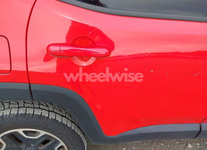 Photo 21 of 2017 Jeep Renegade TRAILHAWK 4X4 (VIN ZACCJBCB1HPF26095)