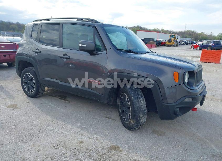 2017 Jeep Renegade TRAILHAWK 4X4 (VIN ZACCJBCB2HPF51653) main photo