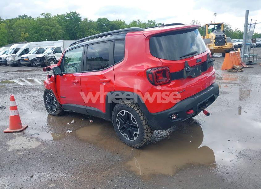 Photo 3 of 2017 Jeep Renegade TRAILHAWK 4X4 (VIN ZACCJBCB2HPG00852)