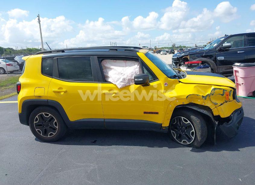 Photo 13 of 2017 Jeep Renegade TRAILHAWK 4X4 (VIN ZACCJBCB3HPF81874)