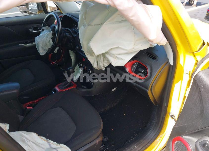 Photo 5 of 2017 Jeep Renegade TRAILHAWK 4X4 (VIN ZACCJBCB3HPF81874)