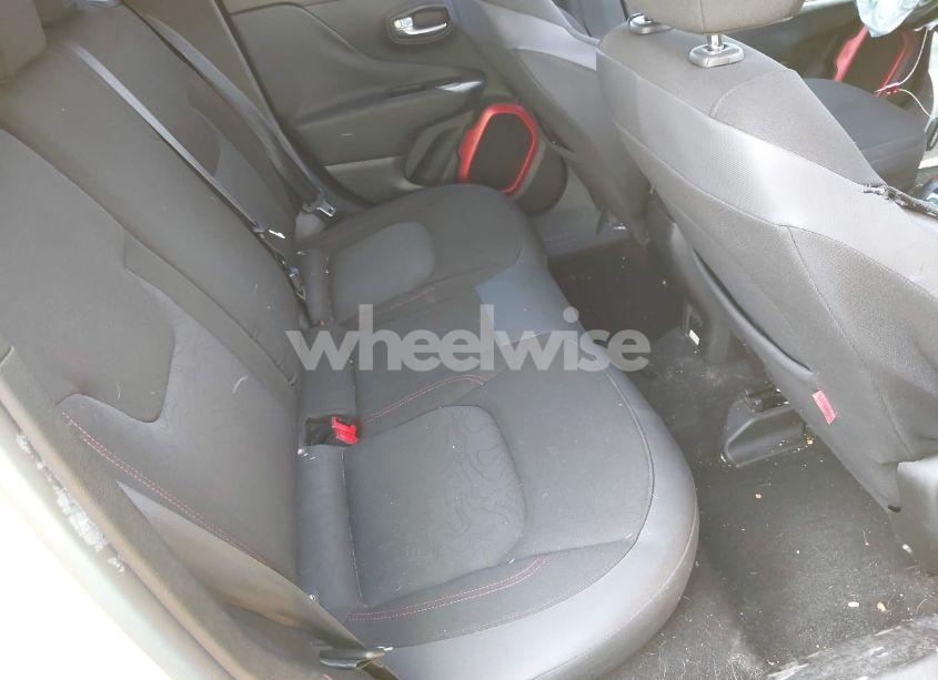 Photo 8 of 2017 Jeep Renegade TRAILHAWK 4X4 (VIN ZACCJBCB3HPF81874)