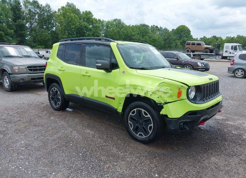 2017 Jeep Renegade TRAILHAWK 4X4 (VIN ZACCJBCB4HPF39469) main photo